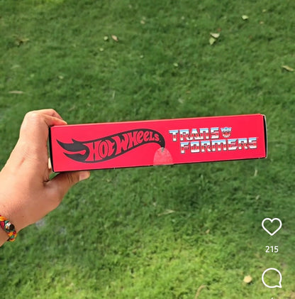 Hot Wheels Transformers Optimus Prime - RLC Creations Exclusive - Kinder Logs