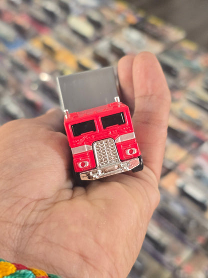 Hot Wheels Transformers Optimus Prime Truck (Uncarded) - Kinder Logs