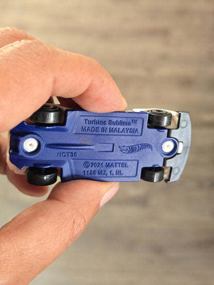 Hot Wheels Turbine Sublime - HW 55 Race Team (Uncarded - New) - Kinder Logs