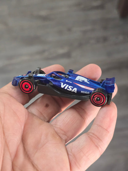 Hot Wheels VISA RB F1 Team Car (Uncarded - New) - Kinder Logs