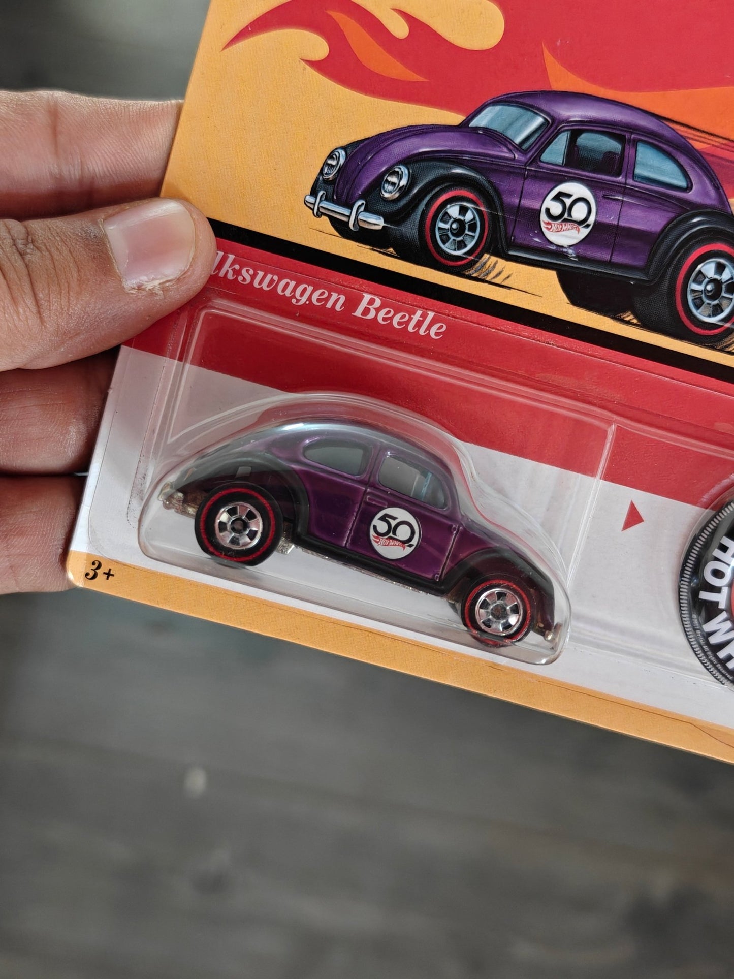 Hot Wheels Volkswagen Beetle - Wide Card (Imported) - Kinder Logs