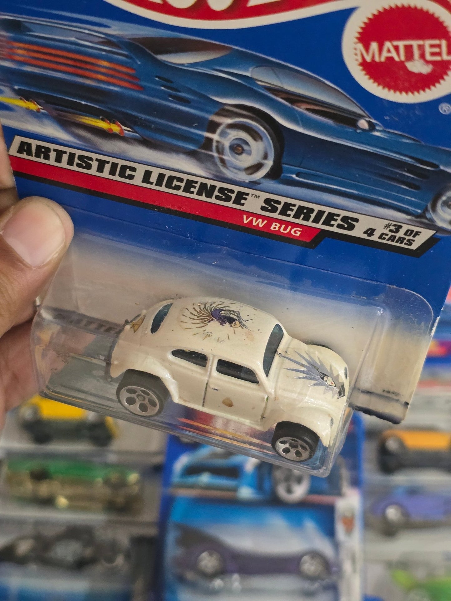 Hot Wheels Volkswagen Bug - Artistic License Series - Kinder Logs