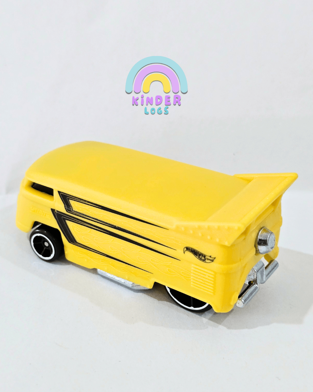 Hot Wheels Volkswagen Drag Bus - Color Shifters (Uncarded) - Kinder Logs