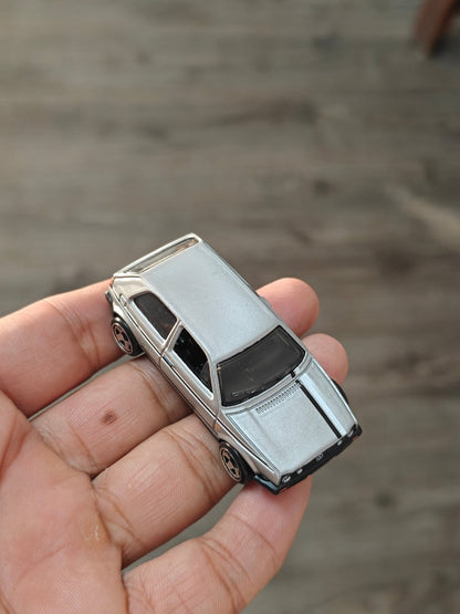 Hot Wheels Volkswagen Golf MK2 - Grey (Uncarded - New) - Kinder Logs