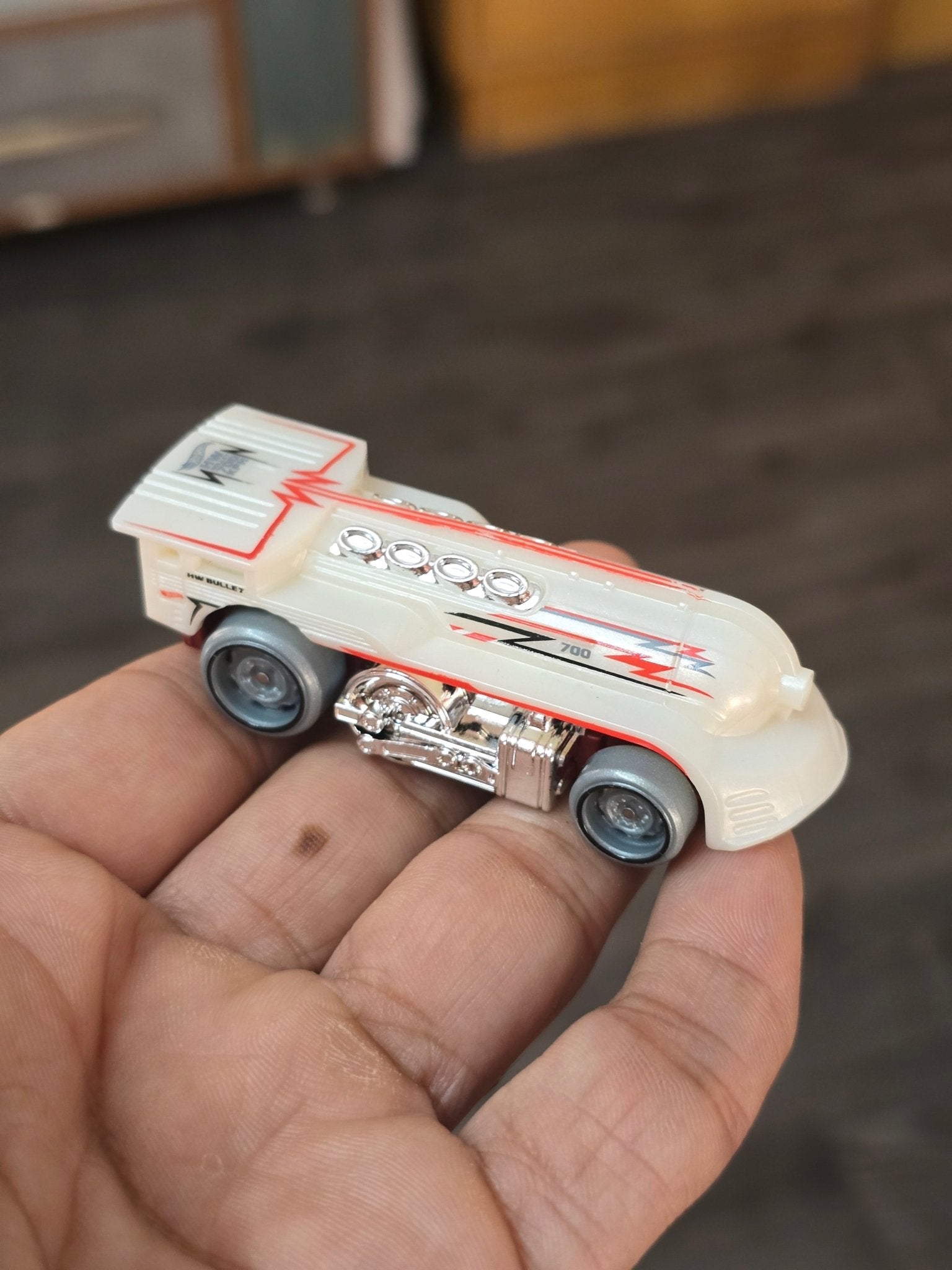 Hot Wheels West Coast Flyer - The Train Engine (Uncarded - New) - Kinder Logs