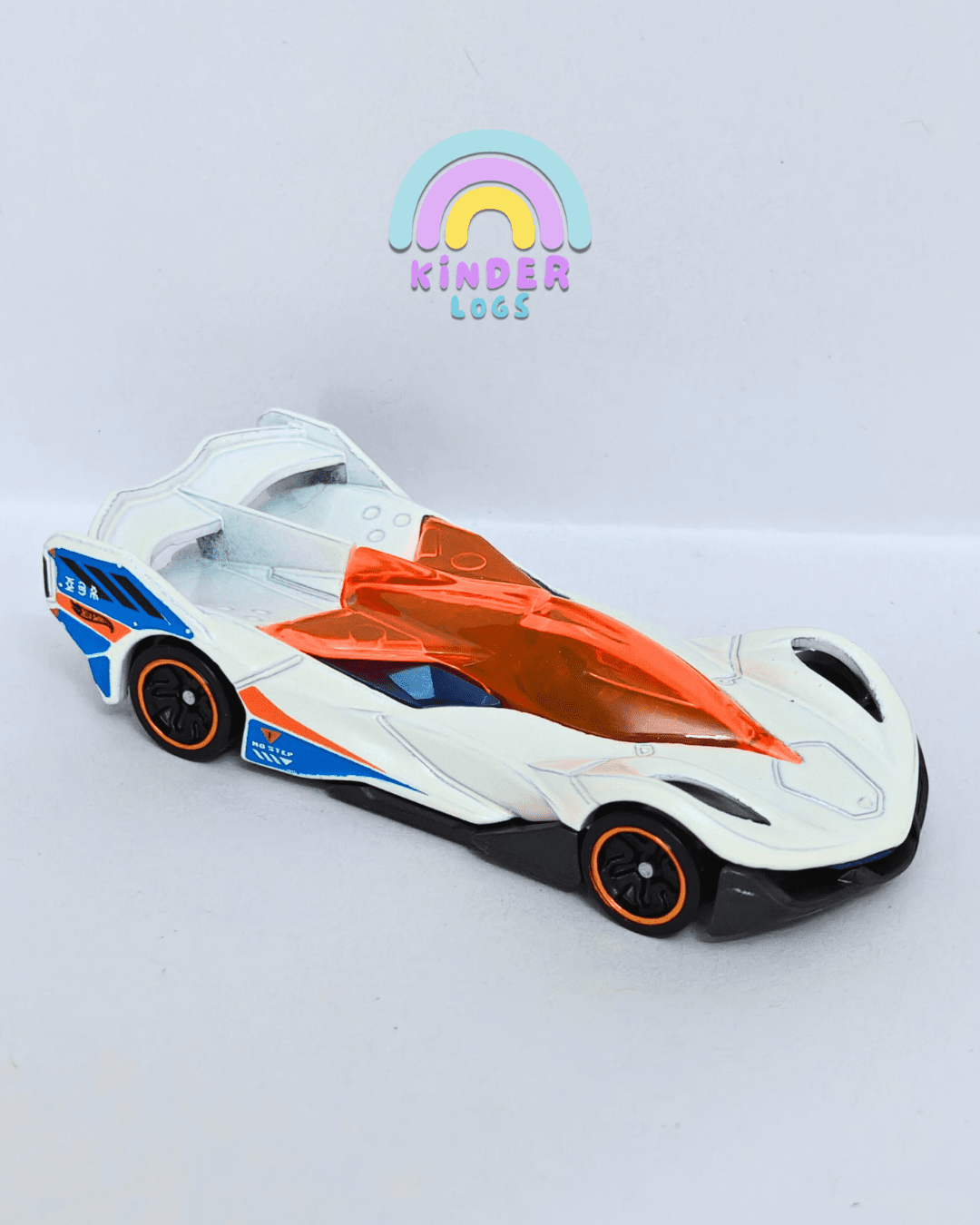 Hot Wheels X - cceleron - White (Uncarded - New) - Kinder Logs
