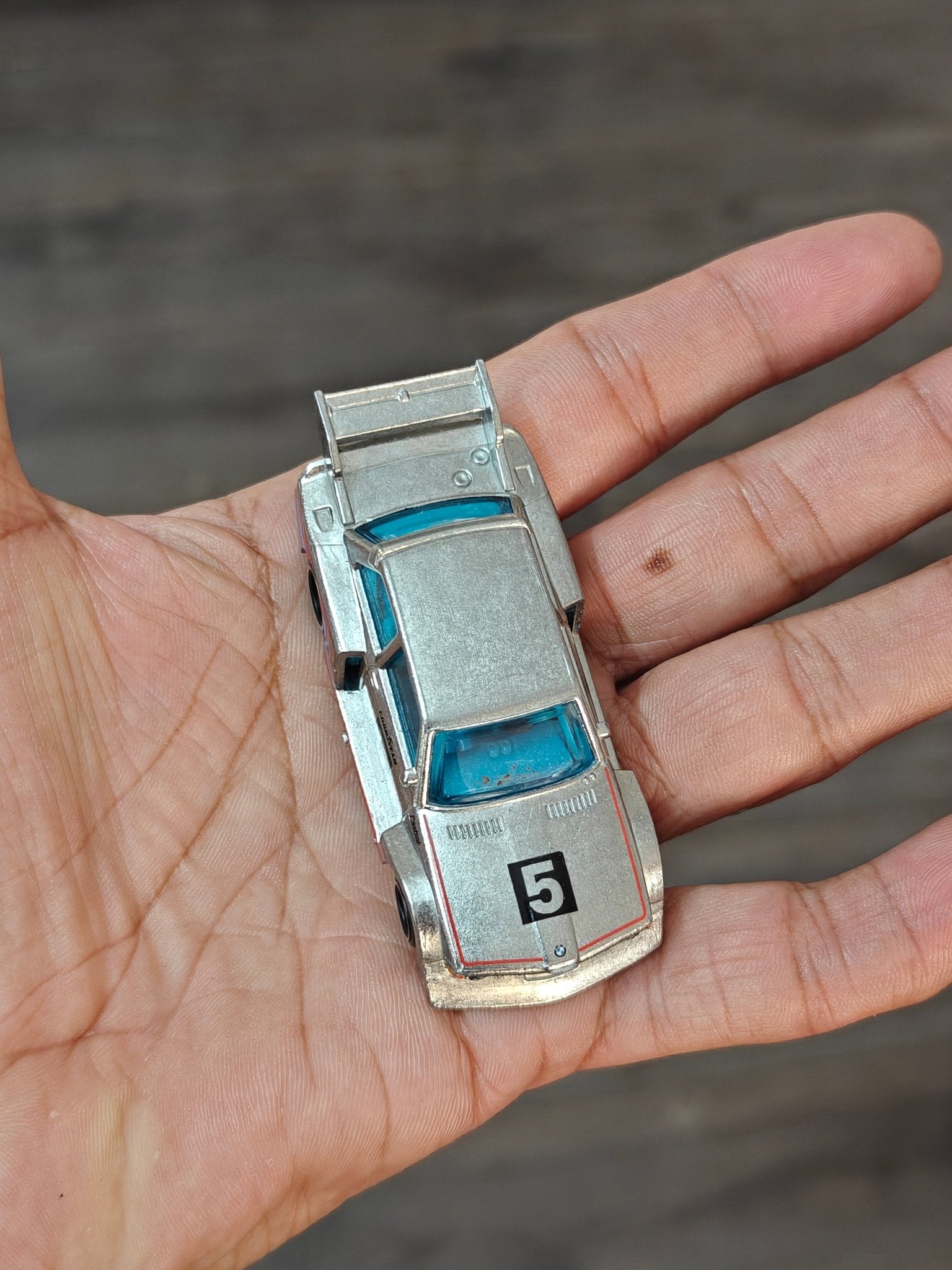 Hot Wheels ZAMAC BMW 320 Group 5 (Uncarded - New) - Kinder Logs