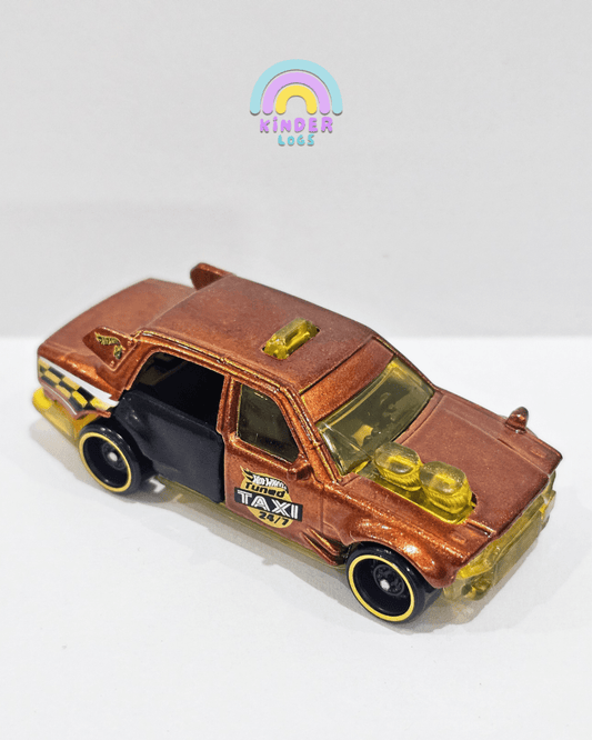 ID Hot Wheels Time Attaxi (Uncarded) - Kinder Logs