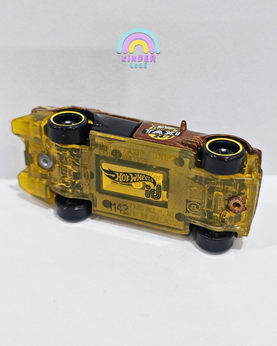 ID Hot Wheels Time Attaxi (Uncarded) - Kinder Logs