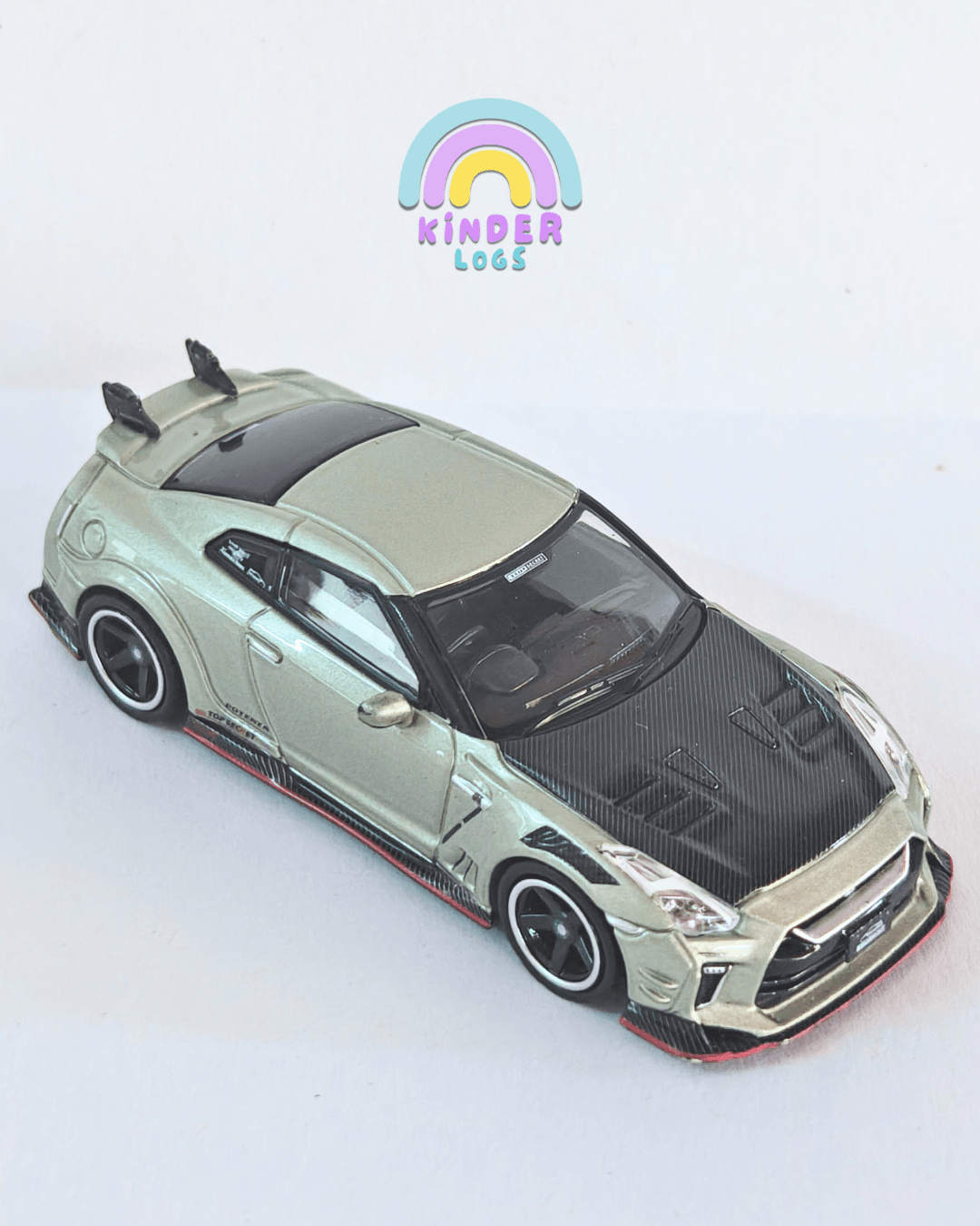 Inno64 Nissan GT - R (R35) Top Secret (Pre - Owned Car) - Kinder Logs