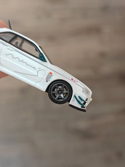 Inno64 Nissan Skyline GT - R (R34) V - Spec N1 Tuned By "Mine's" - Kinder Logs