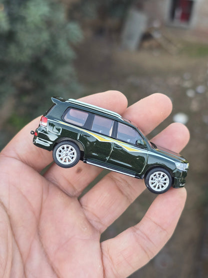 JKM 2016 Toyota Land Cruiser LC200 SUV - Green (Open Box) - Kinder Logs