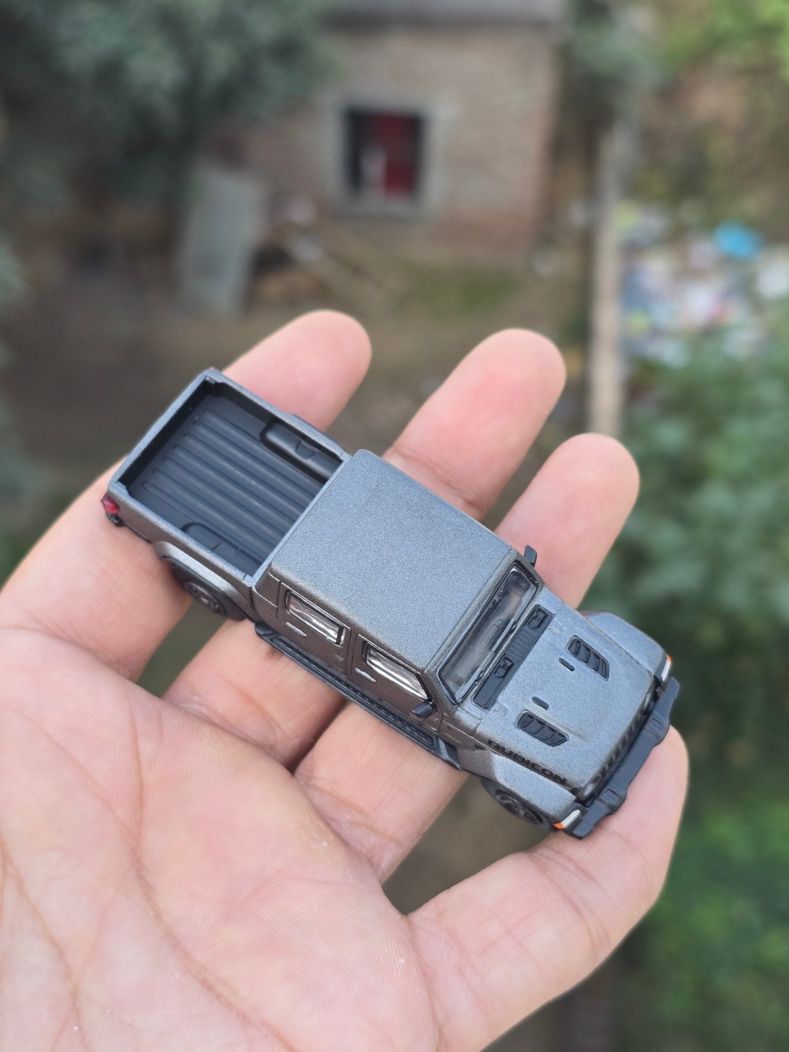 JKM 2020 Jeep Gladiator - Black (Open Box) - Kinder Logs