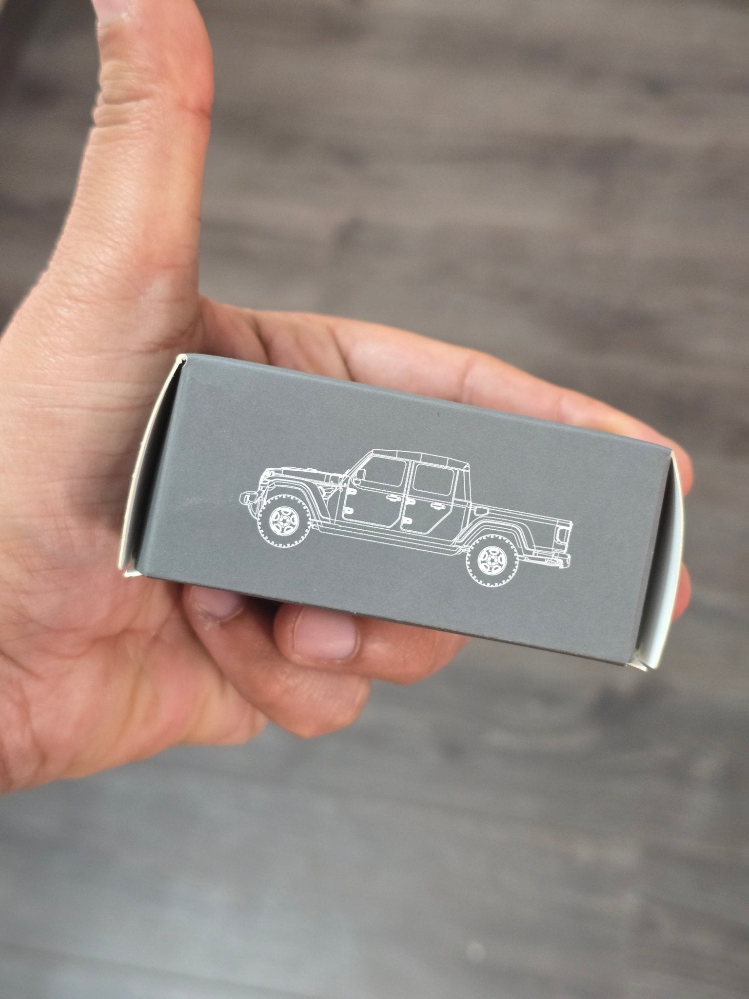 JKM 2020 Jeep Gladiator - Black (Open Box) - Kinder Logs