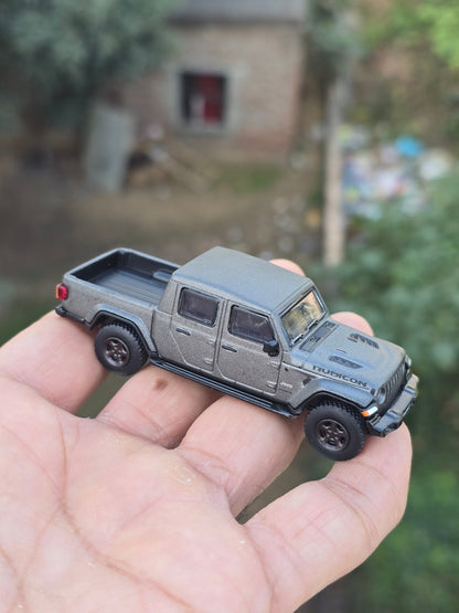 JKM 2020 Jeep Gladiator - Black (Open Box) - Kinder Logs
