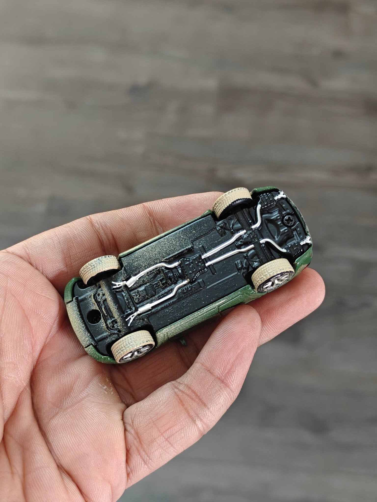 JKM Jeep Grand Cherokee (Green) - Kinder Logs