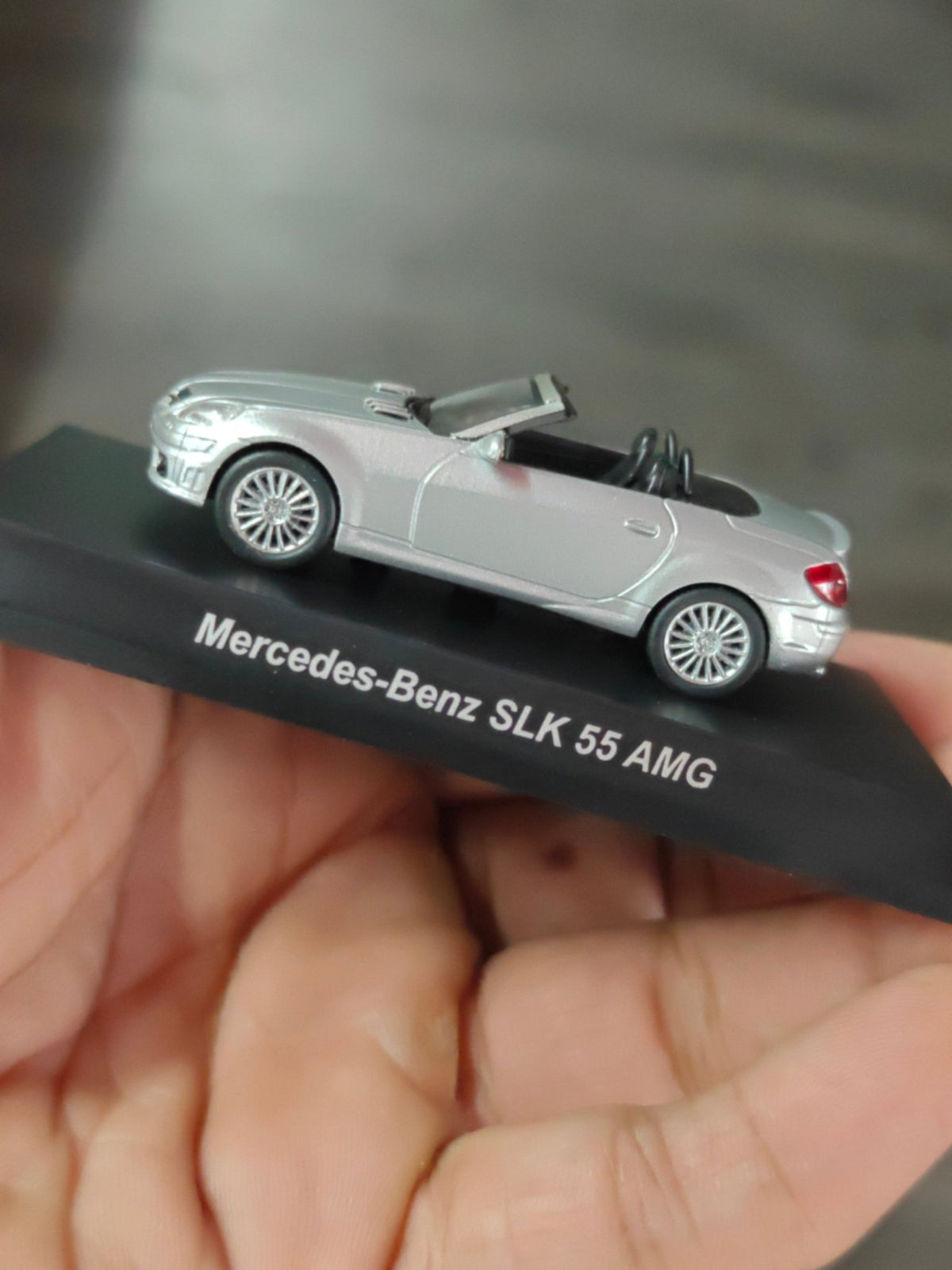 Kyosho Mercedes SLK 55 AMG (Open Box) - Kinder Logs