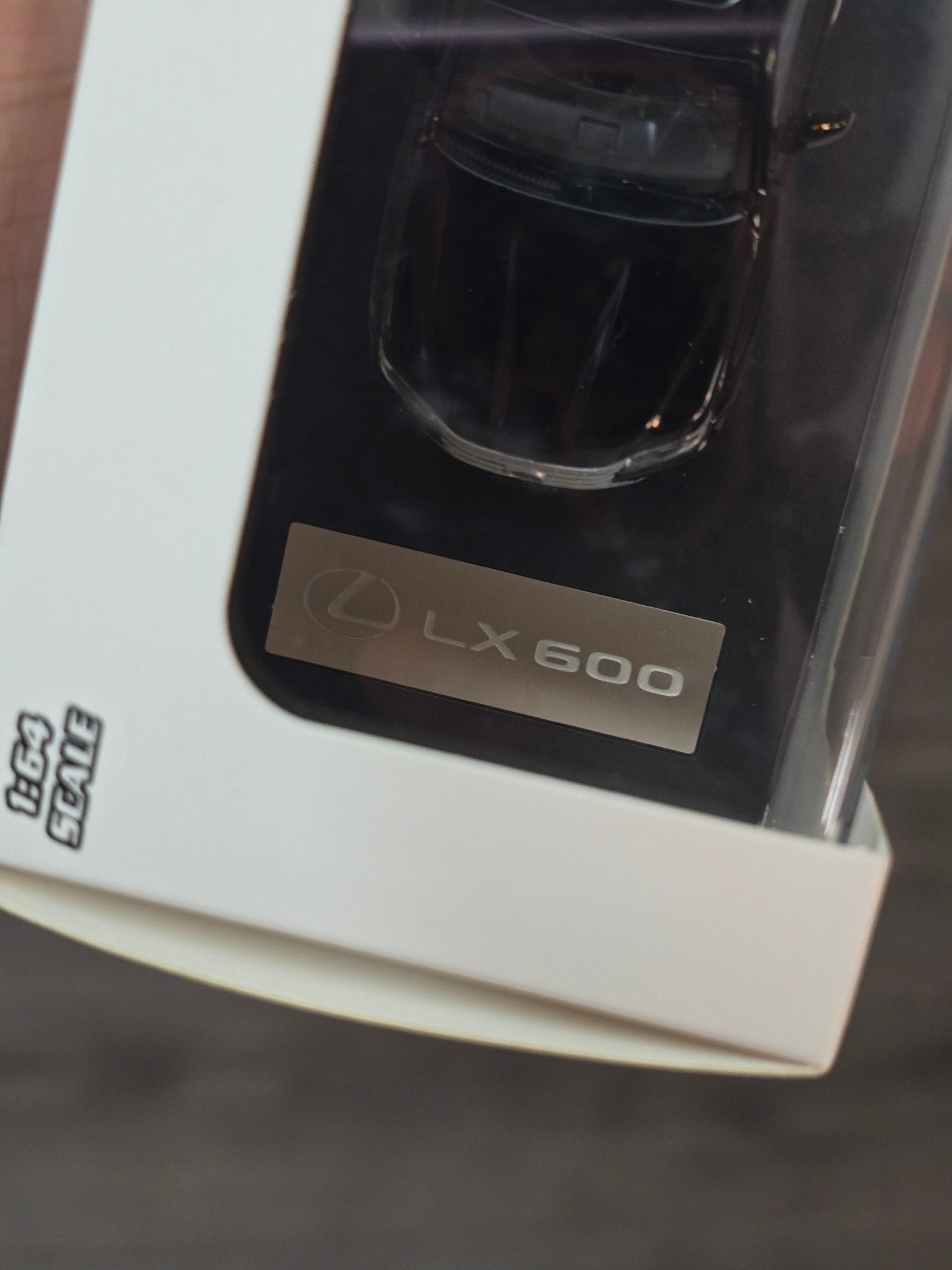 LCD Lexus LX600 SUV (Black) - Kinder Logs