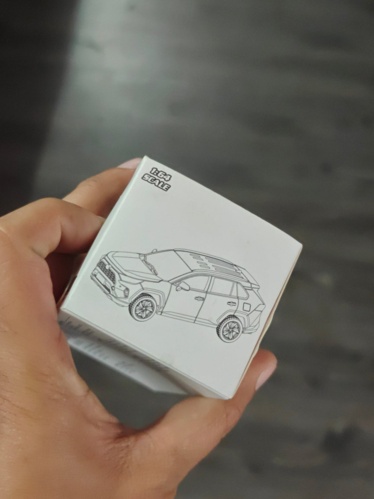 LCD Toyota RAV4 Hybrid - Black (Open Box) - Kinder Logs