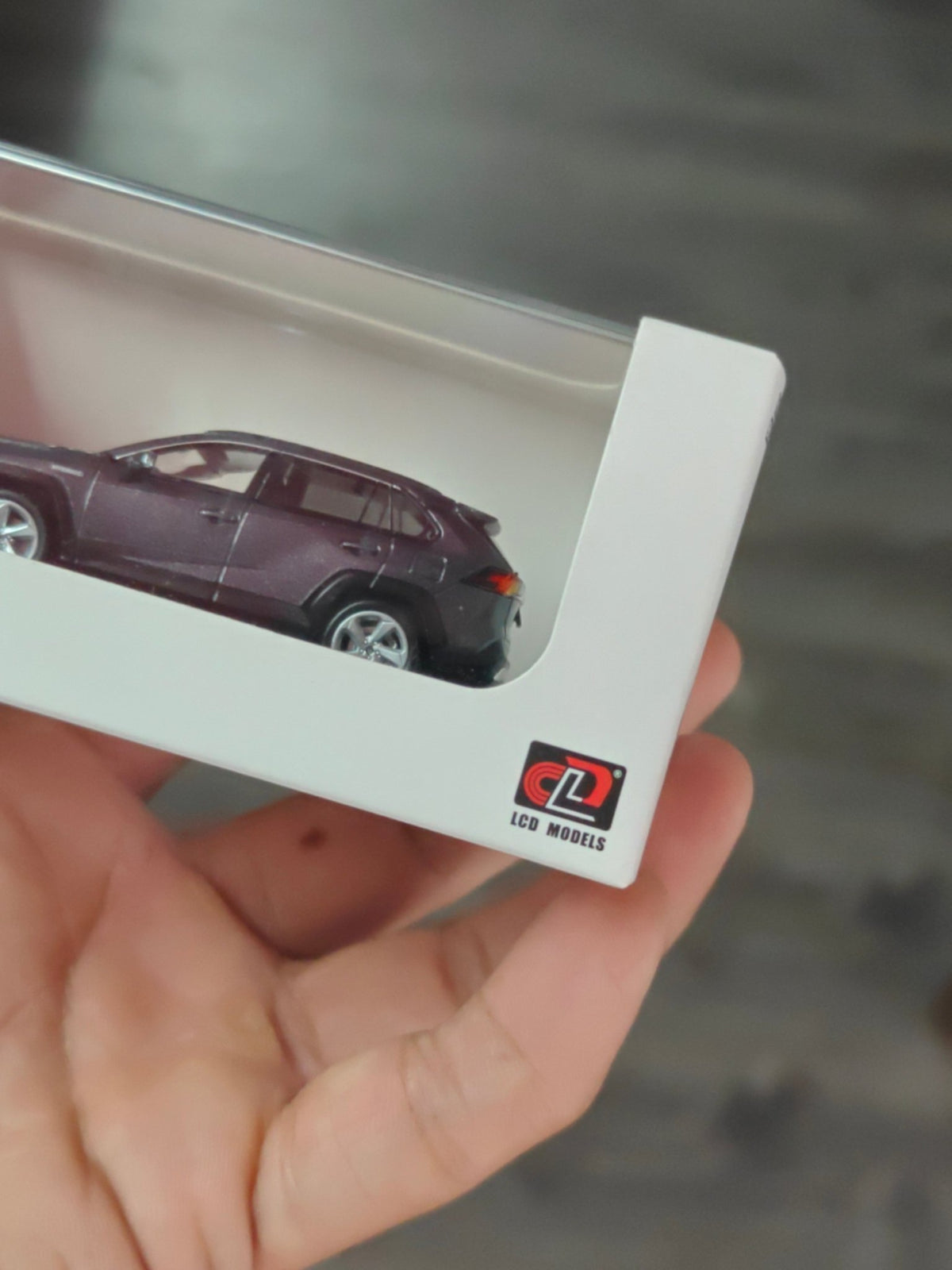 LCD Toyota RAV4 Hybrid - Black (Open Box) - Kinder Logs