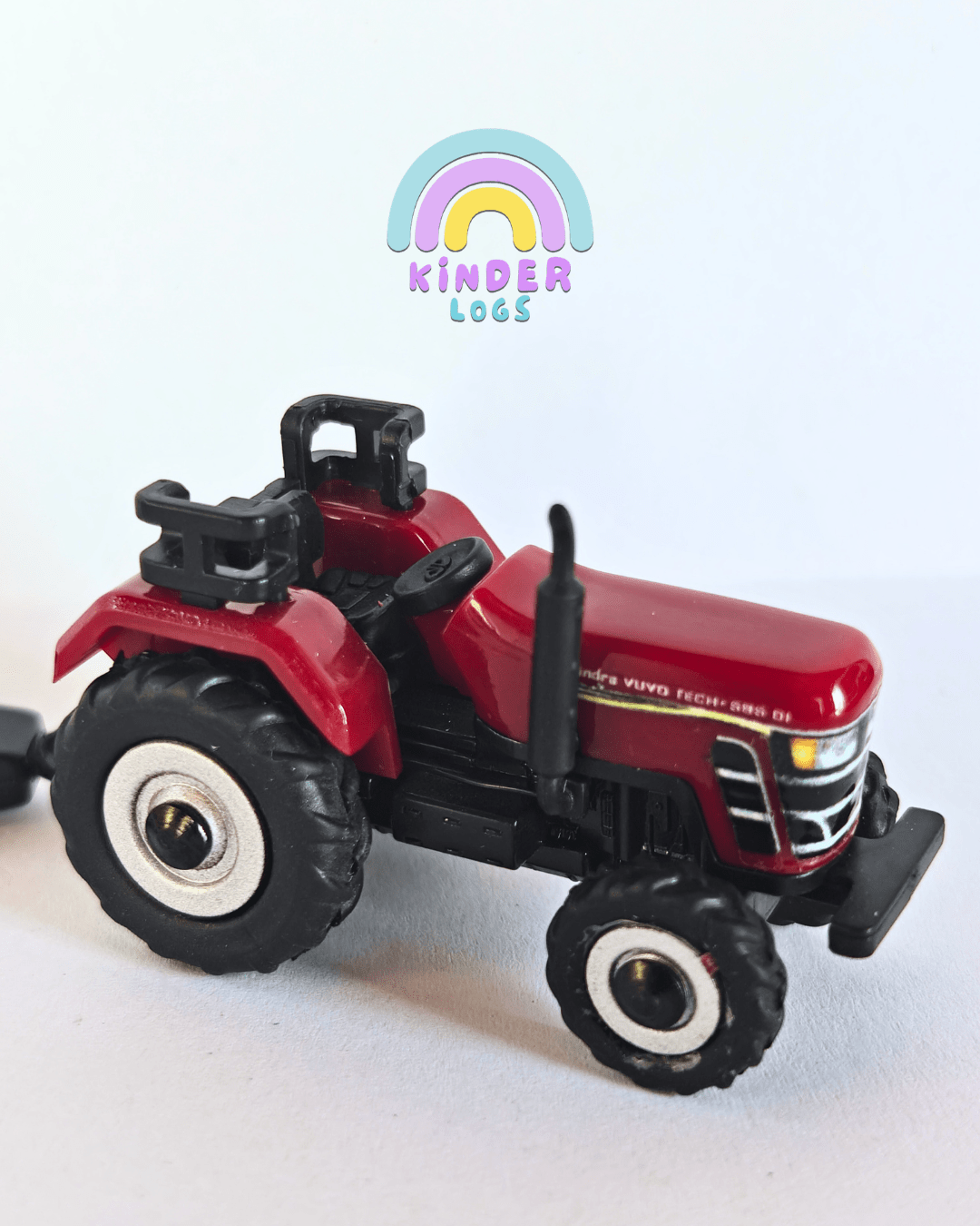 Mahindra Yuvo Tech+ 585 DI Tractor Keychain (Uncarded - New) - Kinder Logs
