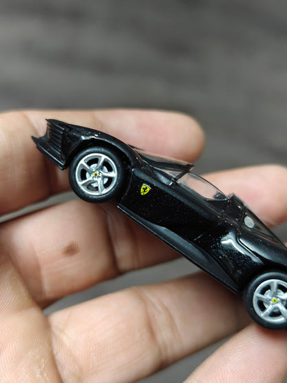 Maisto Ferrari Daytona SP3 - Black (Open Box) - Kinder Logs