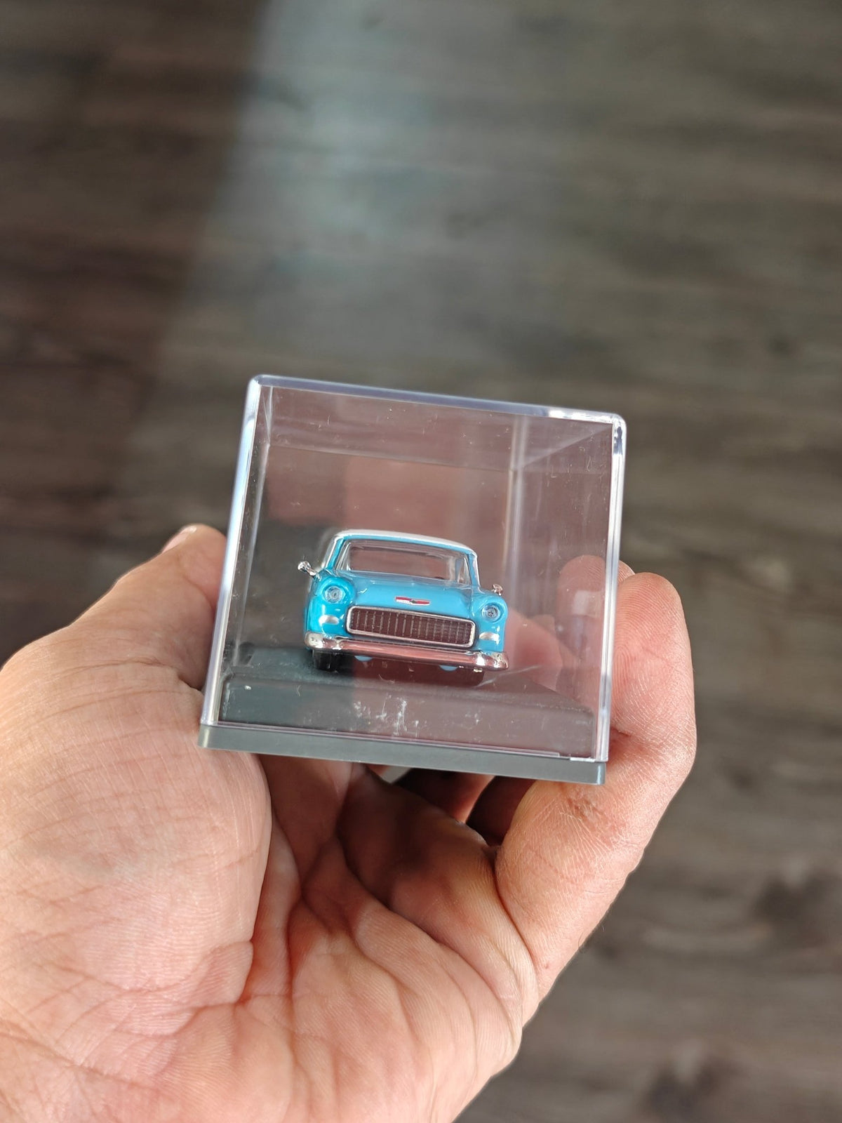 Majorette 1955 Chevrolet Bel Air With Acrylic Case (Pre-Owned) - Kinder Logs