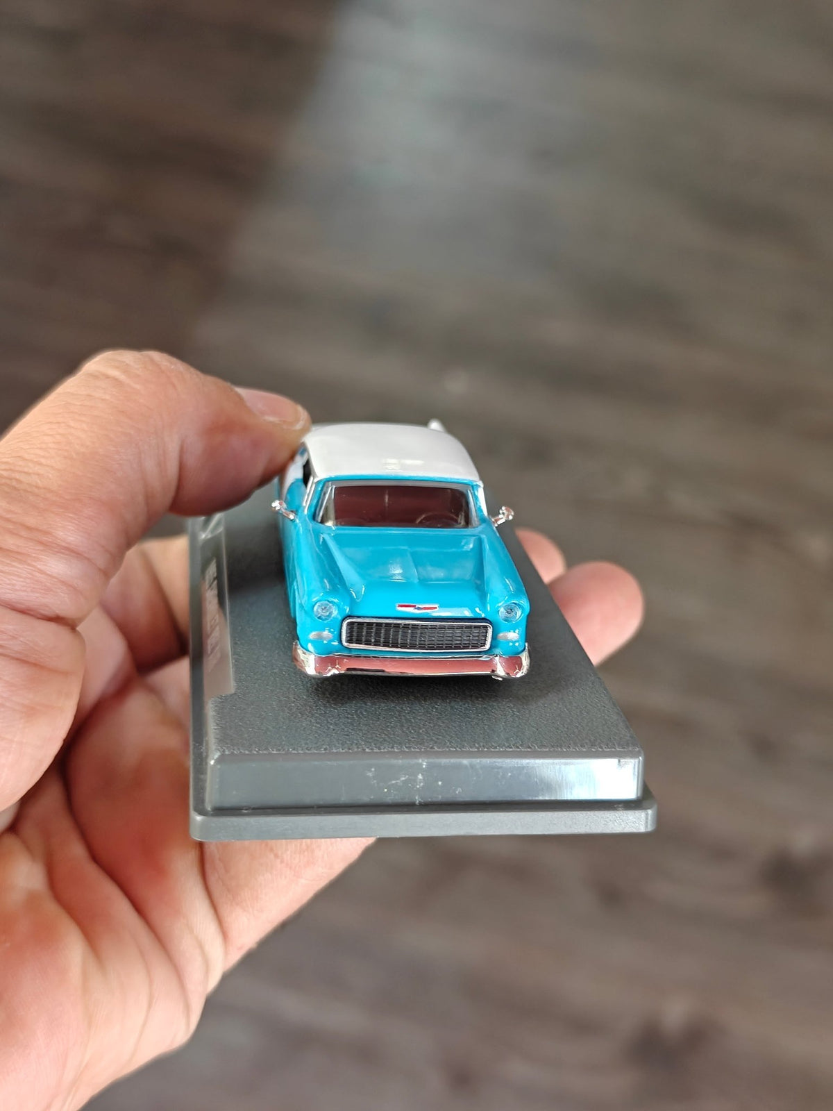Majorette 1955 Chevrolet Bel Air With Acrylic Case (Pre-Owned) - Kinder Logs