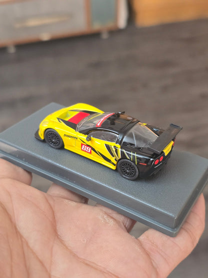 Majorette 2005 Chevrolet Corvette C6R With Acrylic Case (Uncarded New) - Kinder Logs