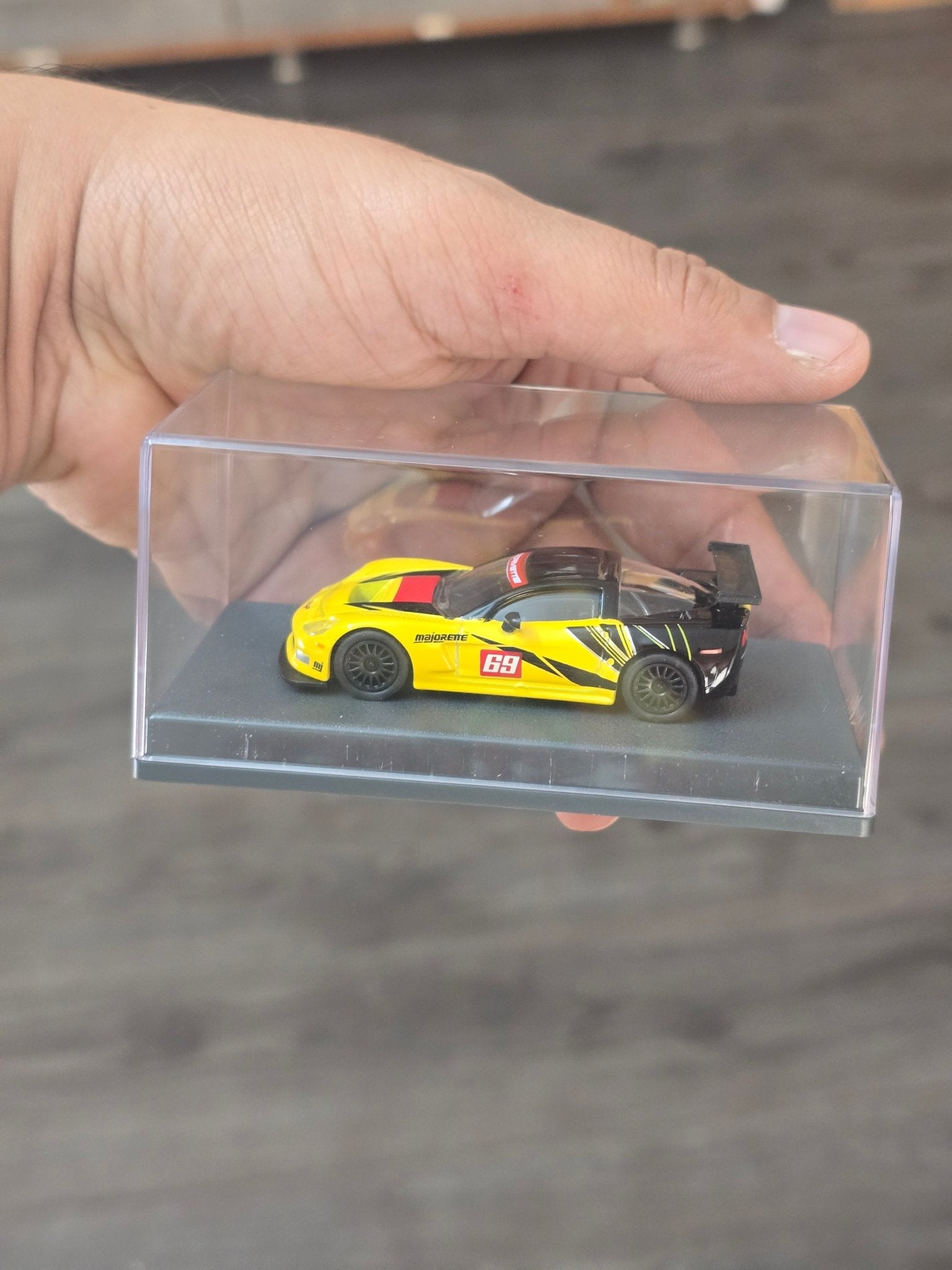 Majorette 2005 Chevrolet Corvette C6R With Acrylic Case (Uncarded New) - Kinder Logs