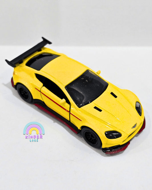Majorette Aston Martin Vantage GT8 - Yellow (Uncarded) - Kinder Logs
