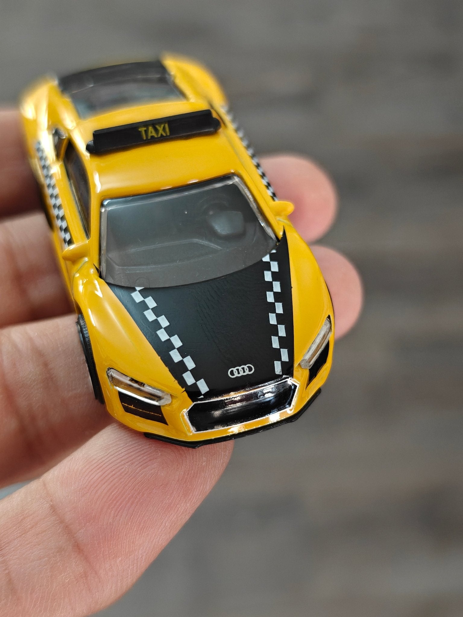 Majorette Audi R8 Taxi Car - Yellow (Uncarded) - Kinder Logs