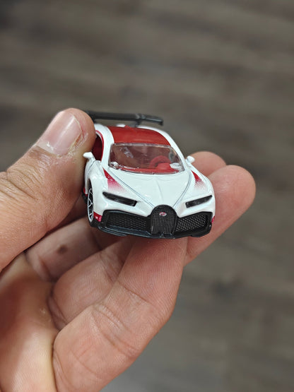 Majorette Bugatti Chiron Pur Sport 39 - White (Uncarded - New) - Kinder Logs