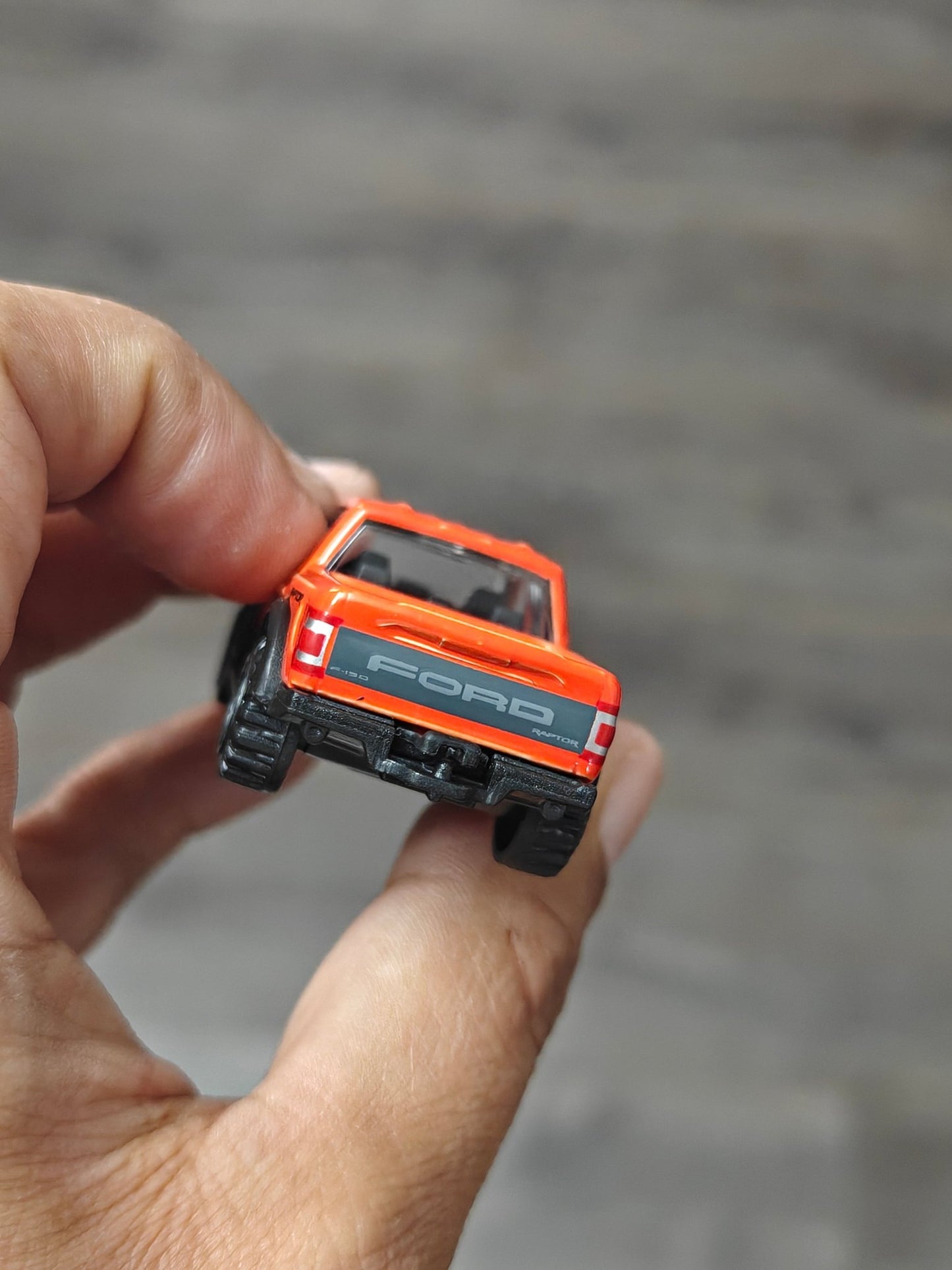 Majorette Ford F - 150 Raptor - Orange (Uncarded - New) - Kinder Logs