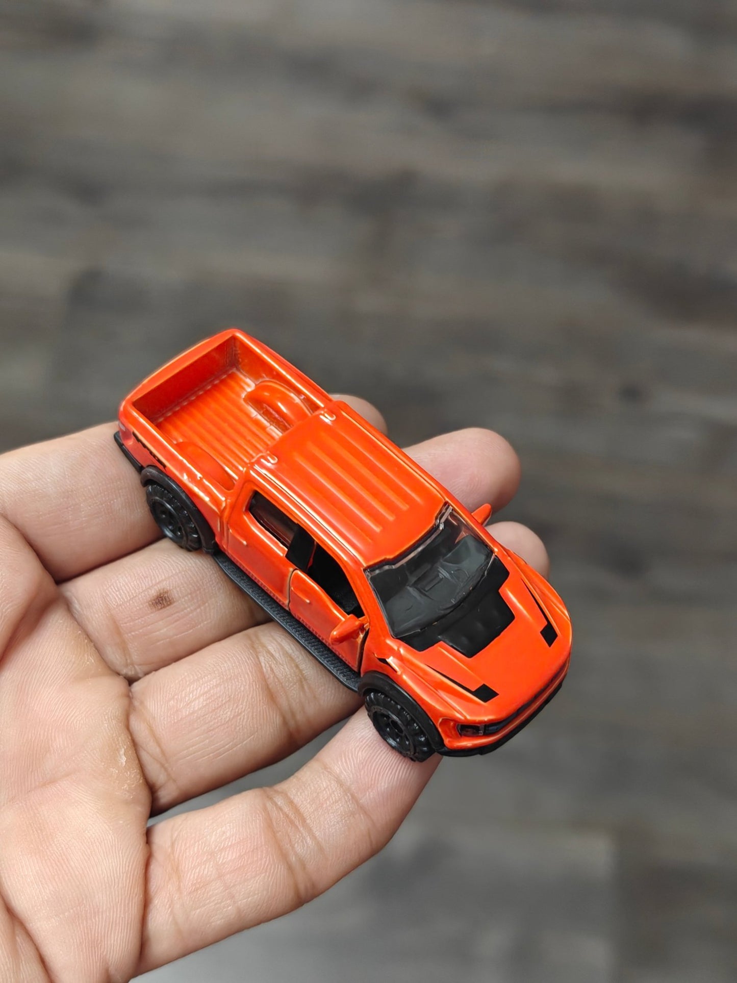 Majorette Ford F - 150 Raptor - Orange (Uncarded - New) - Kinder Logs