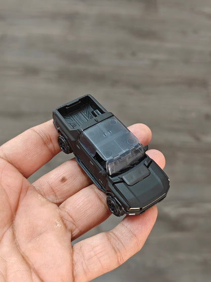 Majorette GMC Hummer EV Black Edition (Uncarded - New) - Kinder Logs
