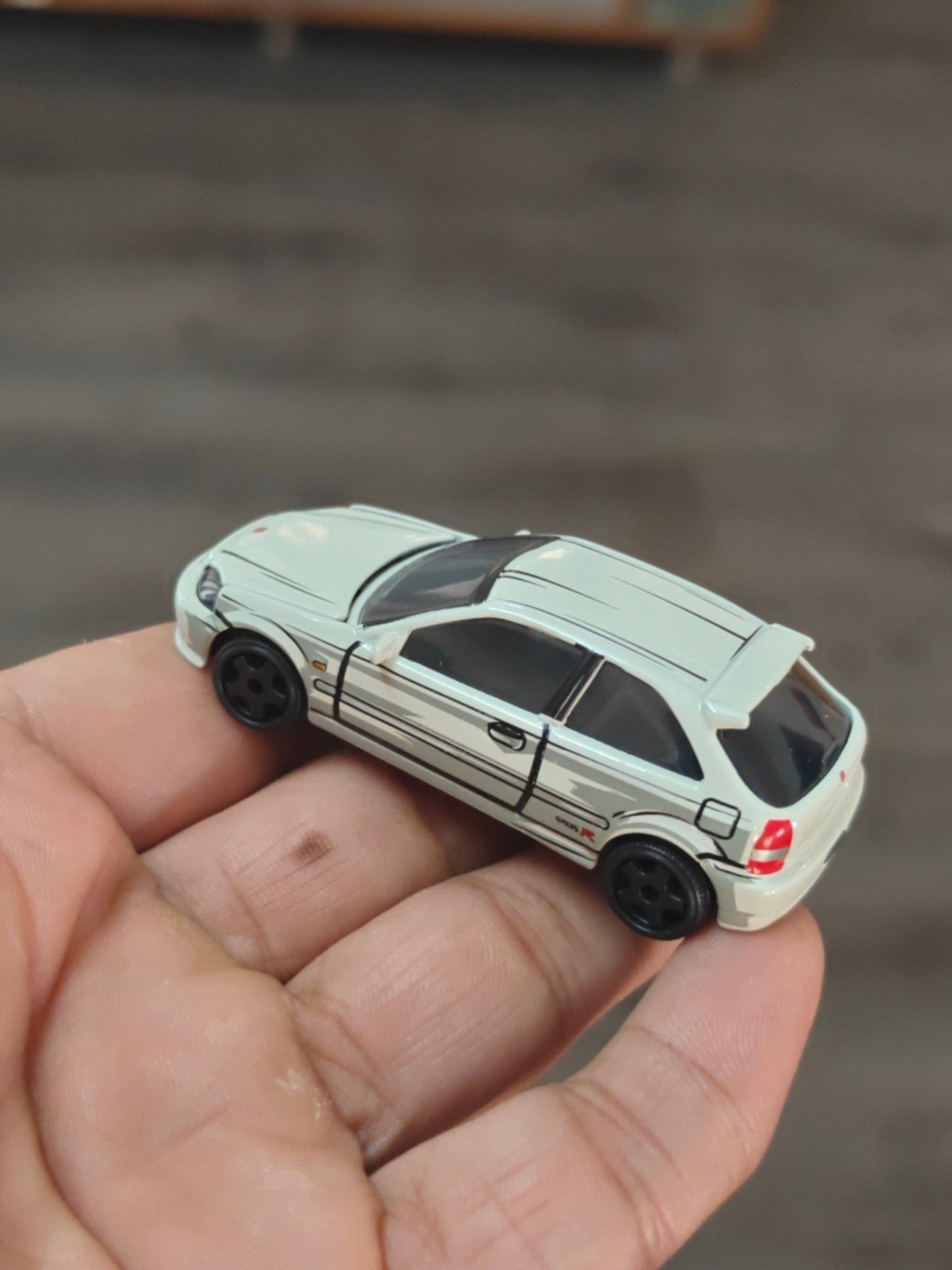 Majorette JDM Honda Civic Type R EK9 - White (Uncarded - New) - Kinder Logs