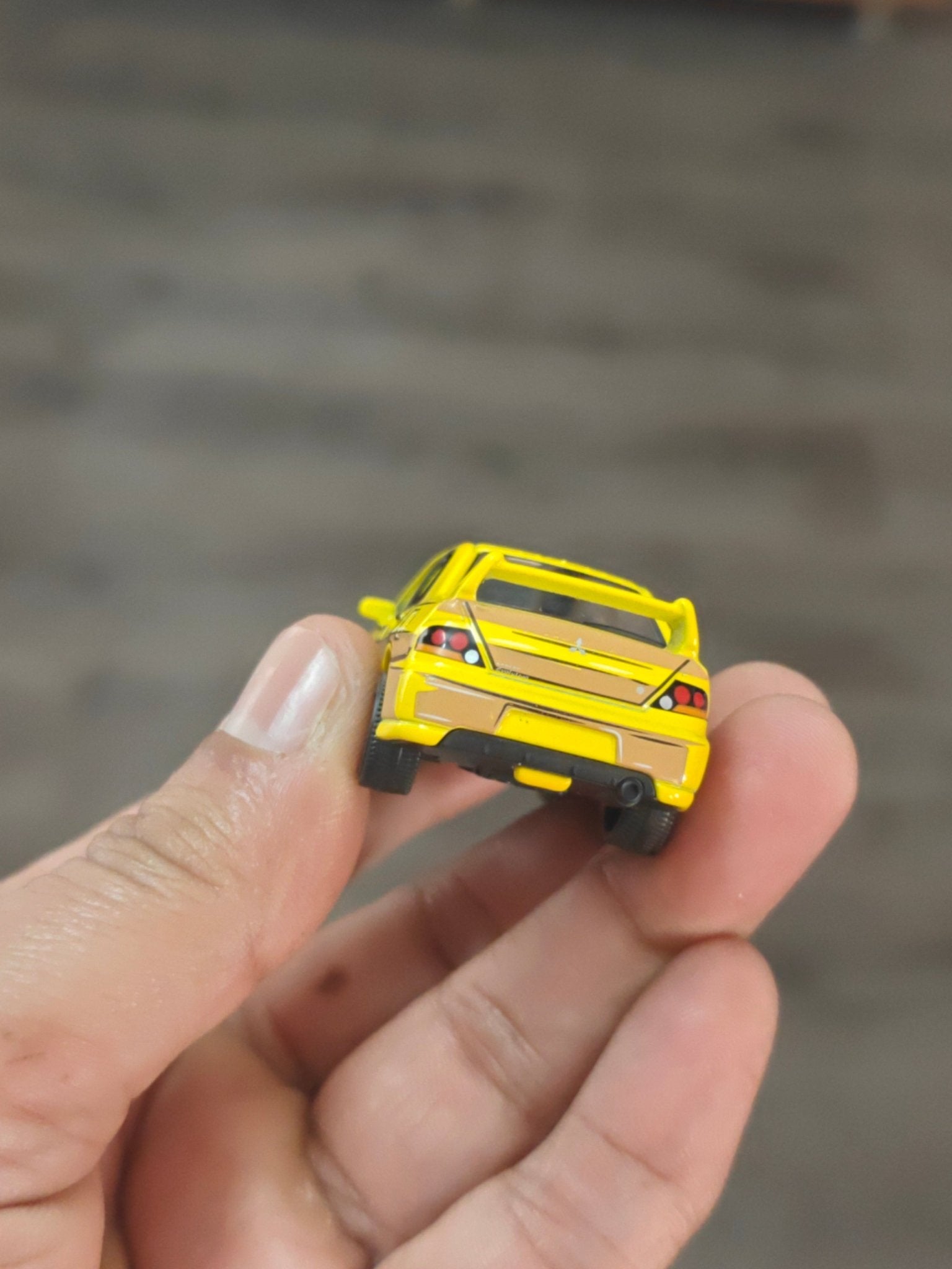 Majorette JDM Mitsubishi Lancer Evolution 9 - Yellow (Uncarded - New) - Kinder Logs