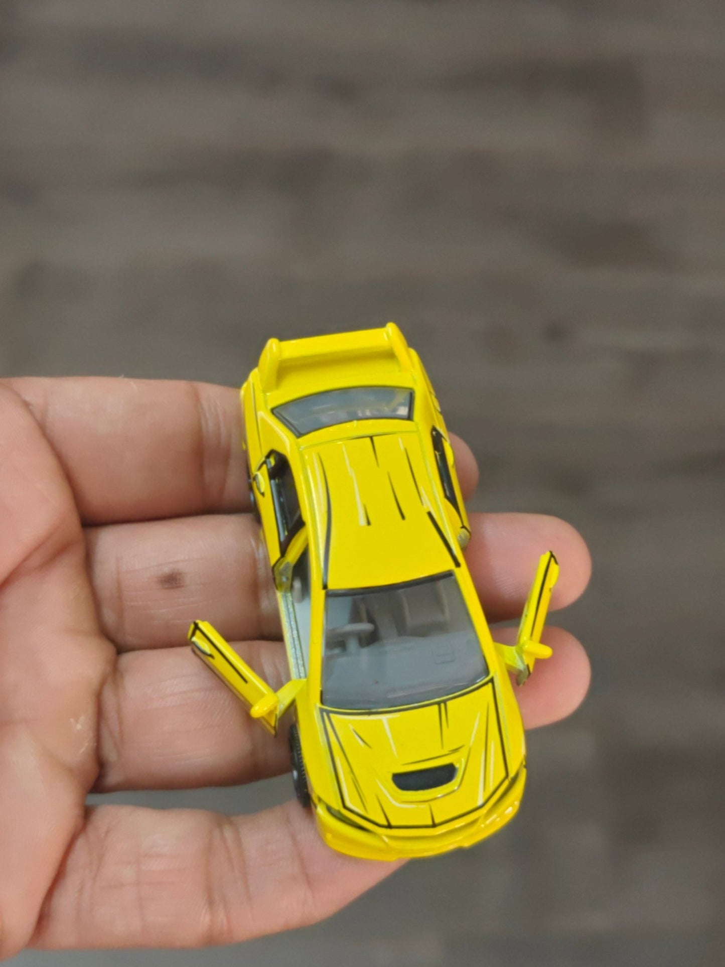 Majorette JDM Mitsubishi Lancer Evolution 9 - Yellow (Uncarded - New) - Kinder Logs