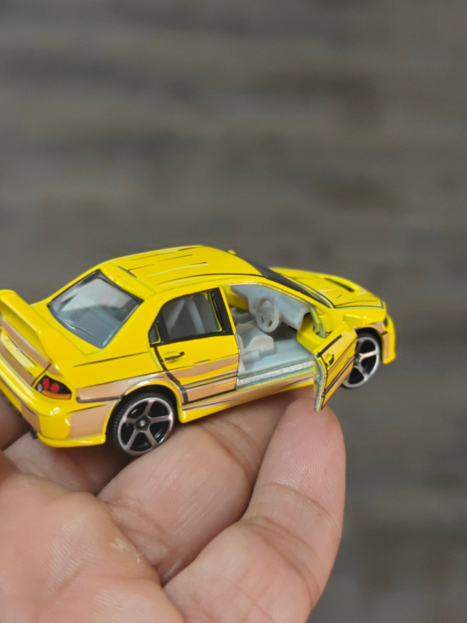 Majorette JDM Mitsubishi Lancer Evolution 9 - Yellow (Uncarded - New) - Kinder Logs