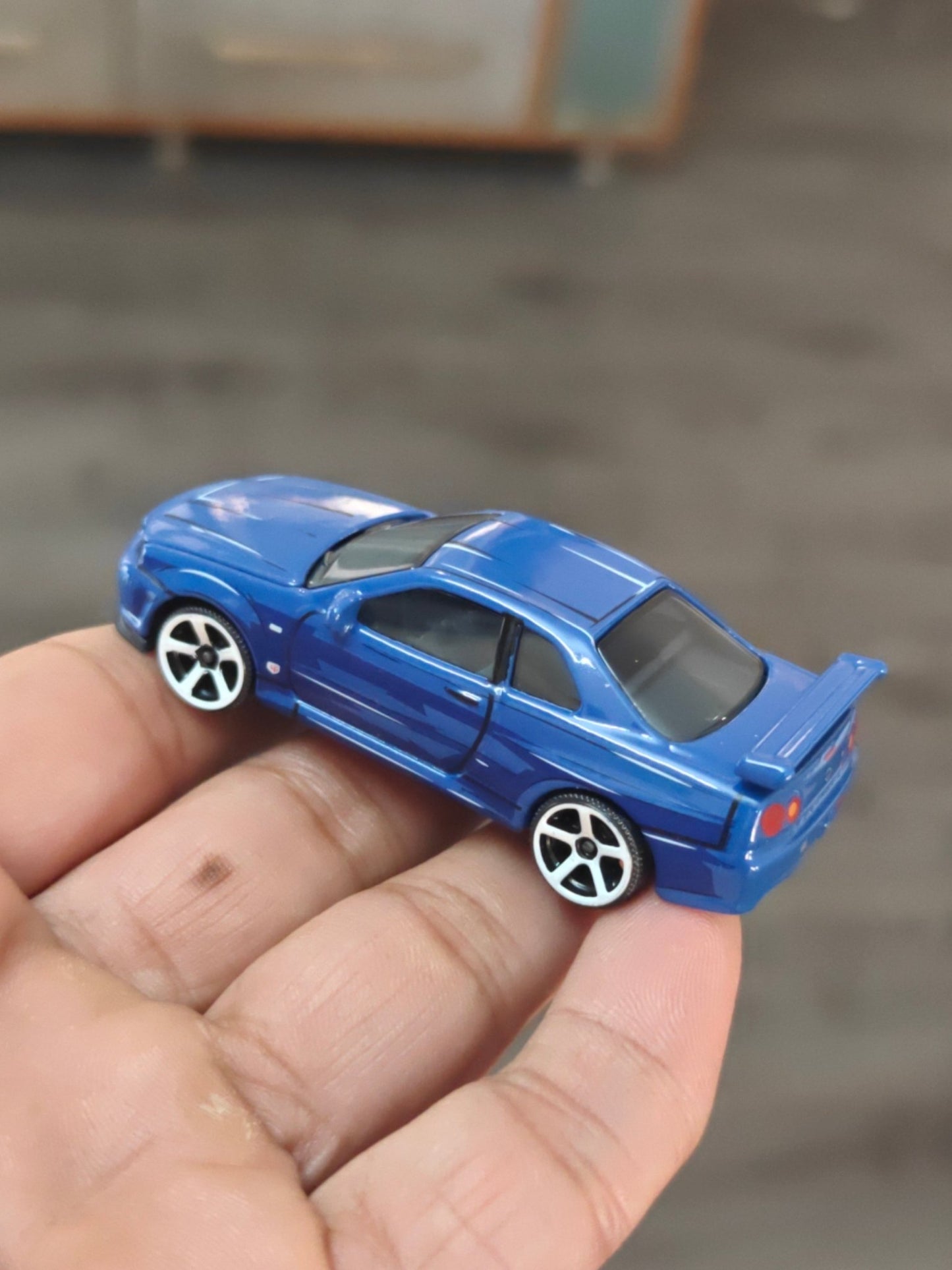 Majorette JDM Nissan Skyline GT - R BNR34 - Blue (Uncarded - New) - Kinder Logs