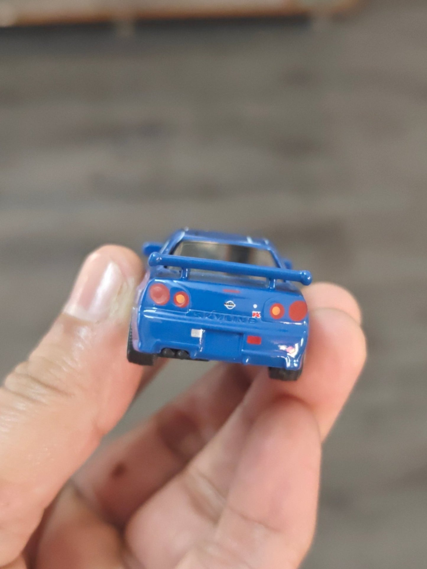 Majorette JDM Nissan Skyline GT - R BNR34 - Blue (Uncarded - New) - Kinder Logs
