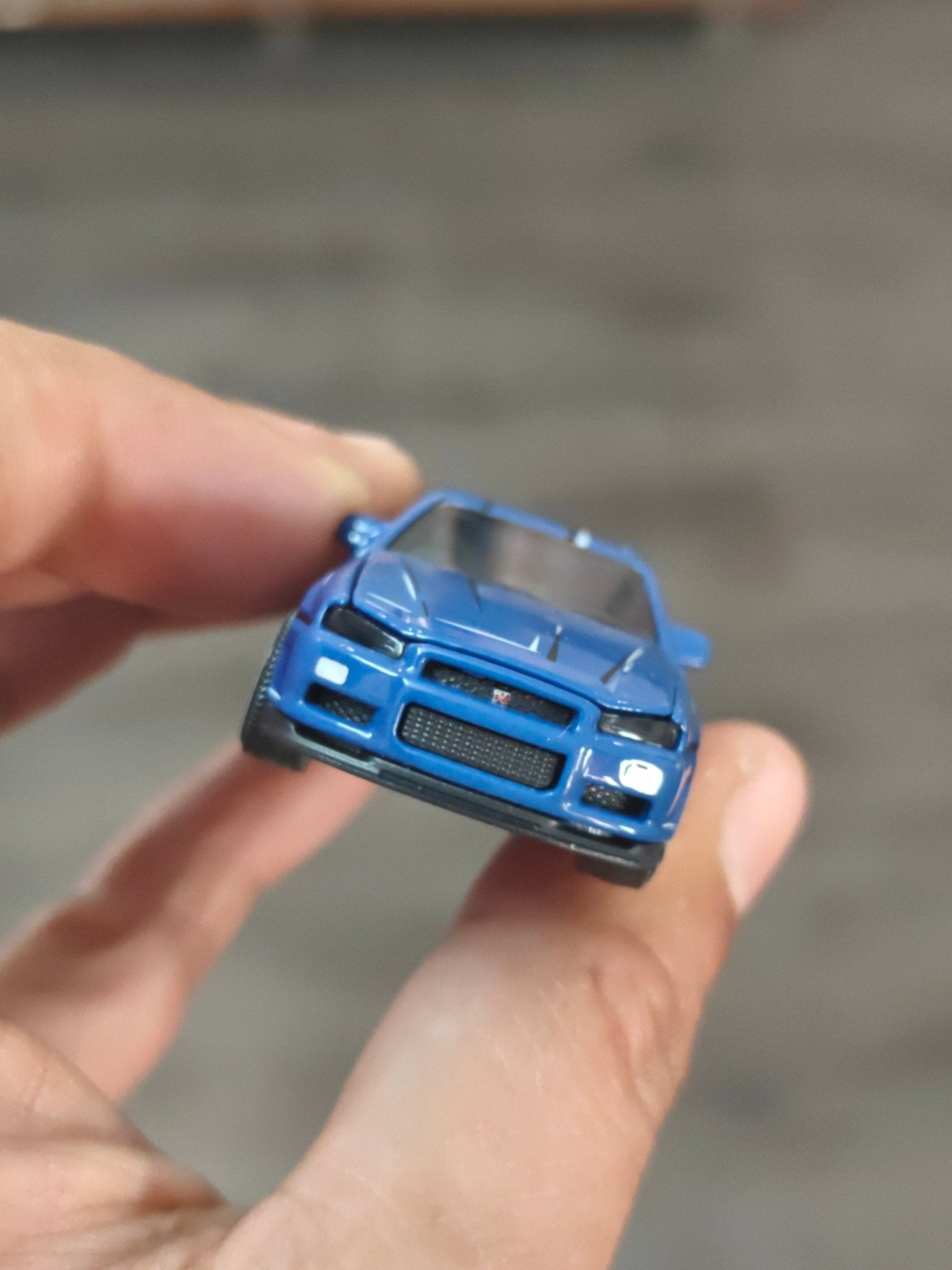 Majorette JDM Nissan Skyline GT - R BNR34 - Blue (Uncarded - New) - Kinder Logs