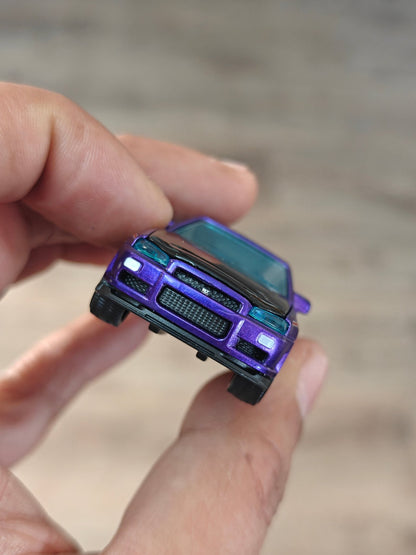 Majorette JDM Nissan Skyline GT - R BNR34 - Purple (Uncarded - New) - Kinder Logs