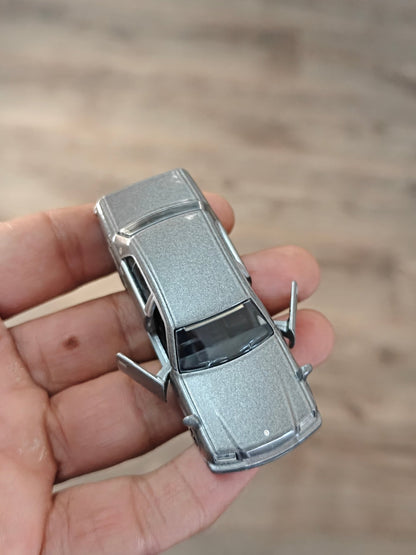 Majorette JDM Toyota Century - Grey (Uncarded - New) - Kinder Logs