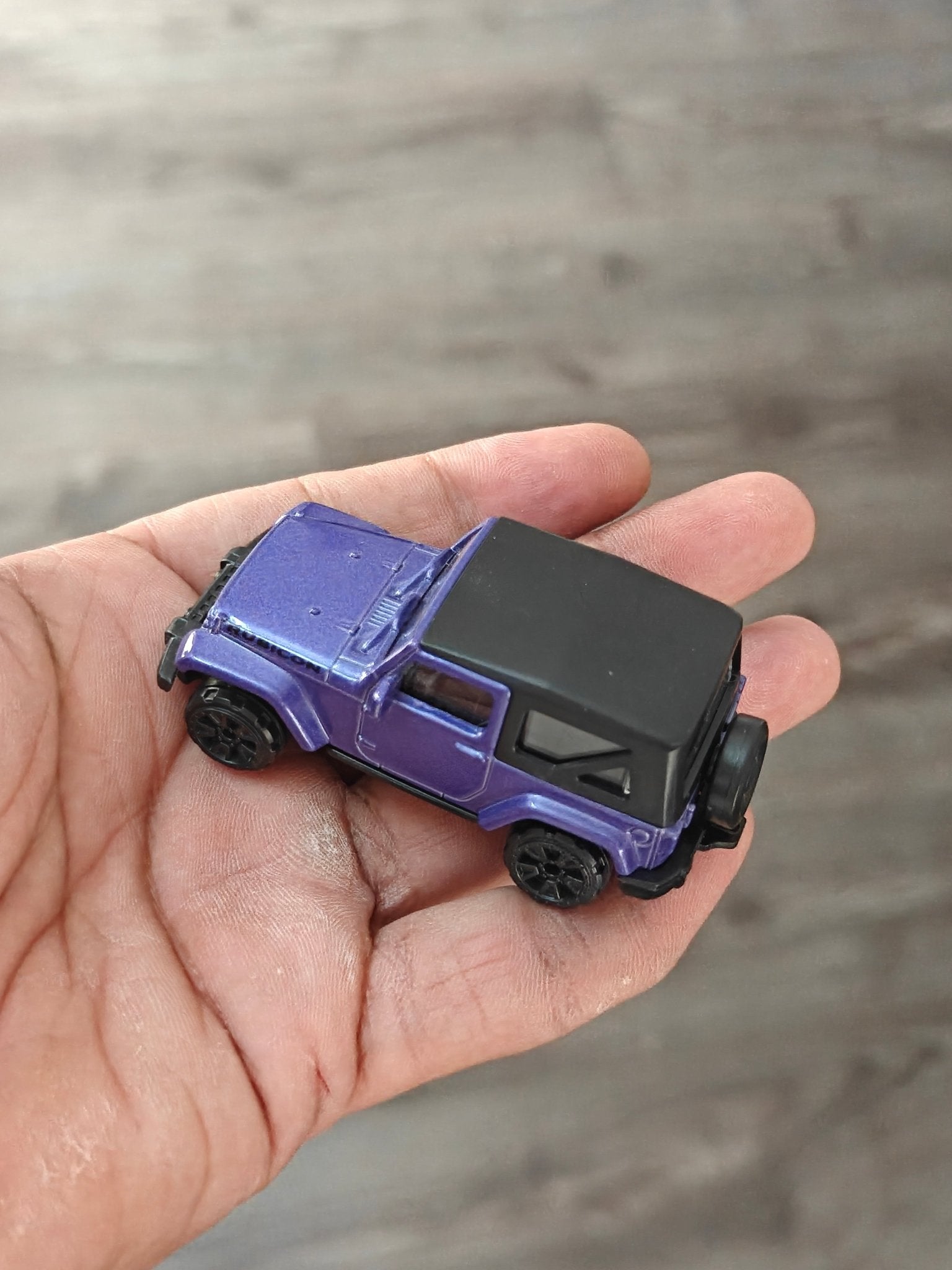 Majorette Jeep Wrangler Rubicon - Purple (Uncarded - New) - Kinder Logs