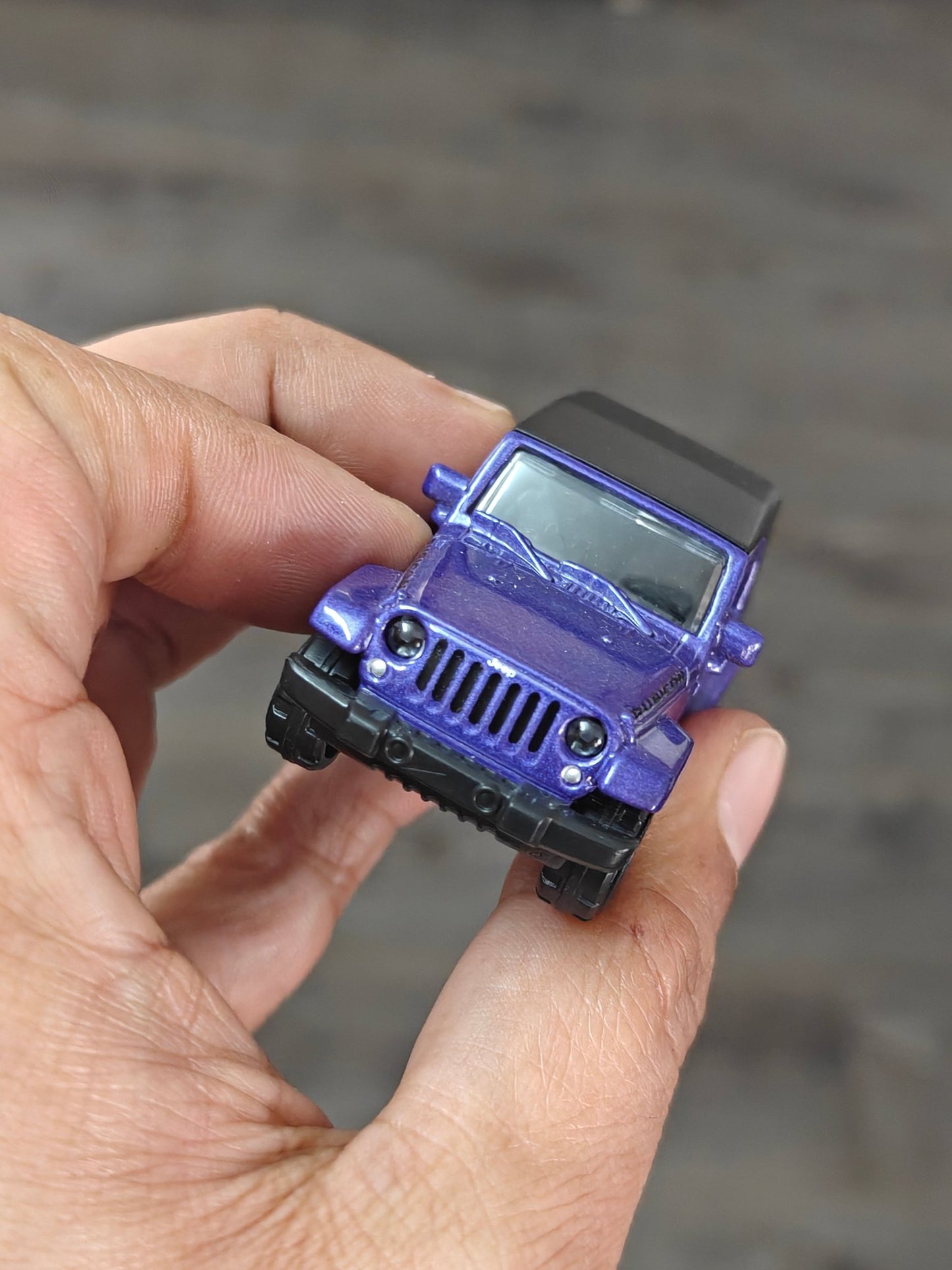 Majorette Jeep Wrangler Rubicon - Purple (Uncarded - New) - Kinder Logs