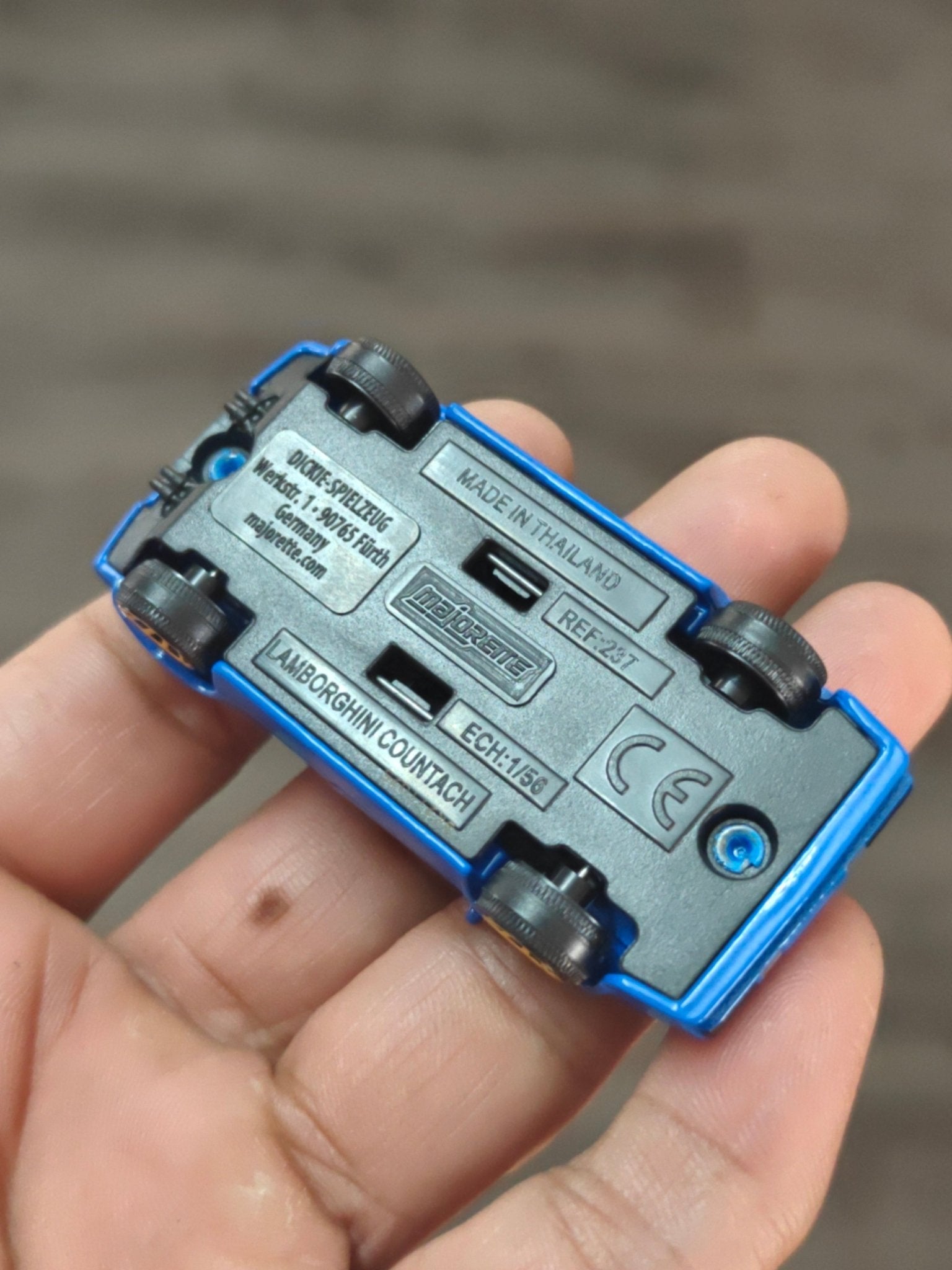 Majorette Lamborghini Countach LP400 S - Blue (Uncarded - New) - Kinder Logs