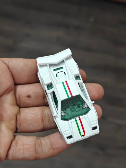 Majorette Lamborghini Countach LP400 - White (Uncarded - New) - Kinder Logs