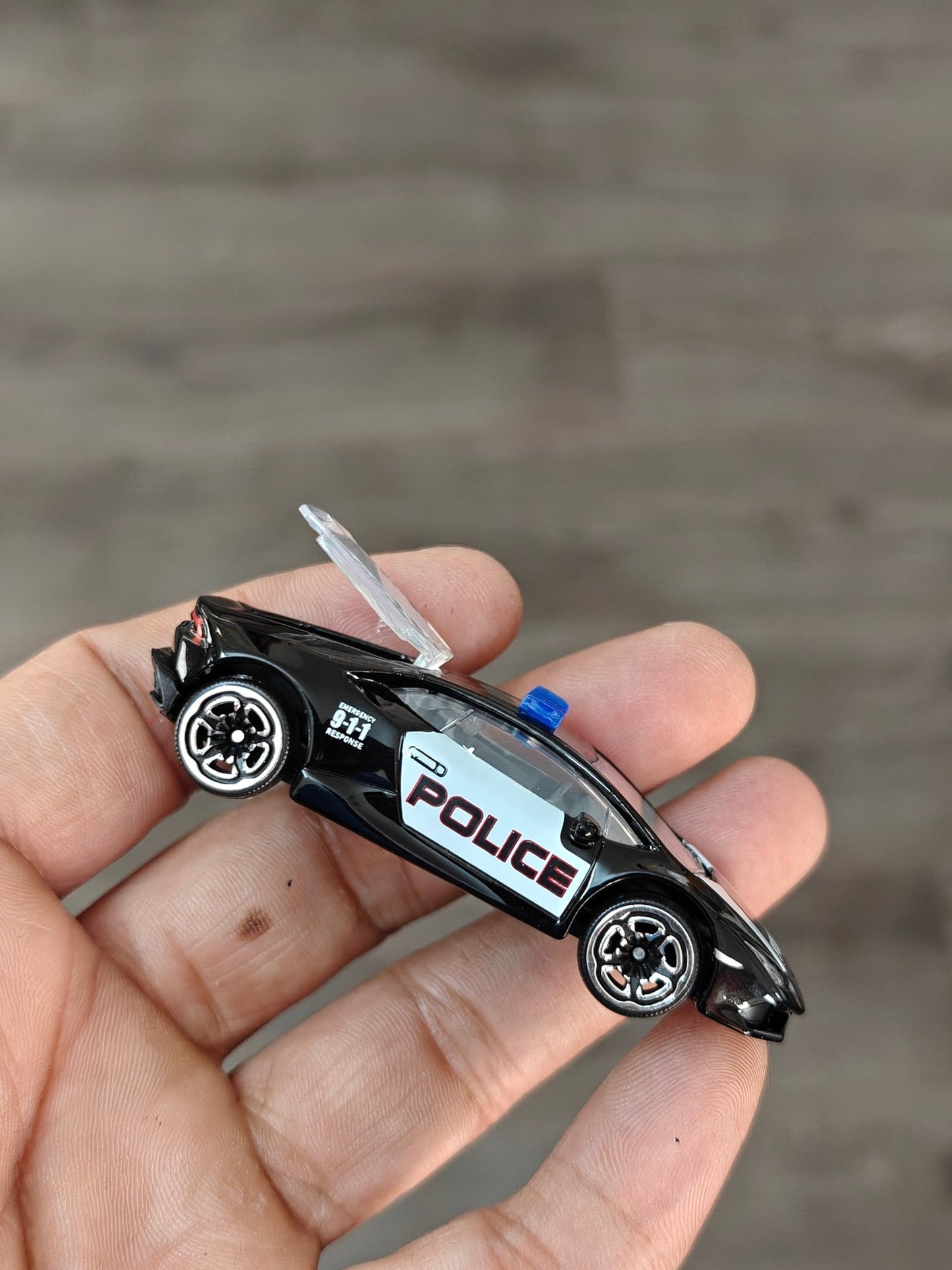 Majorette Lamborghini Huracan LP610 - 4 Police Car (Uncarded - New) - Kinder Logs